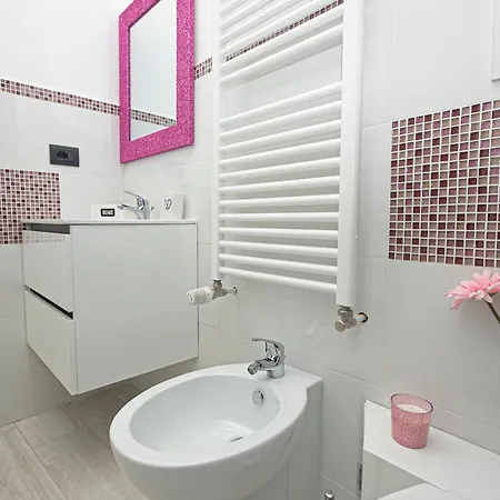 Guest house Guest House Genova Holiday *