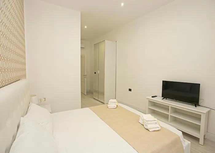 게스트하우스 Guest House Genova Holiday 3*