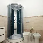 Guest House Genova Holiday 제노바
